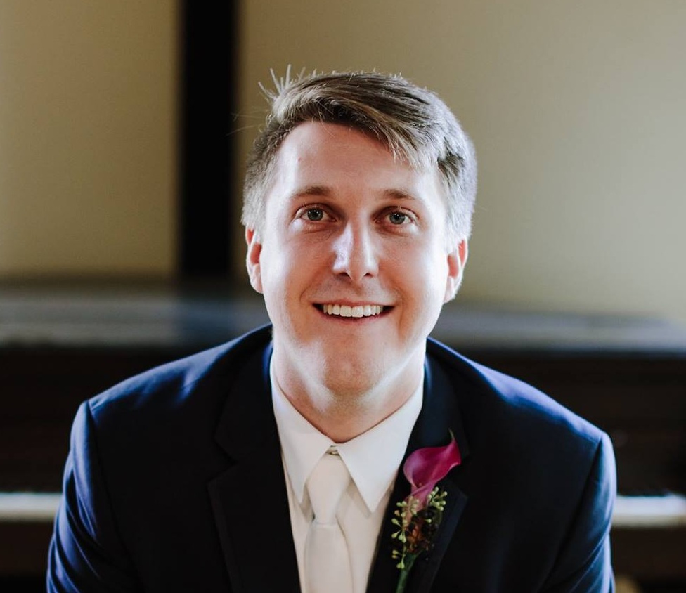 photo of Sean smiling